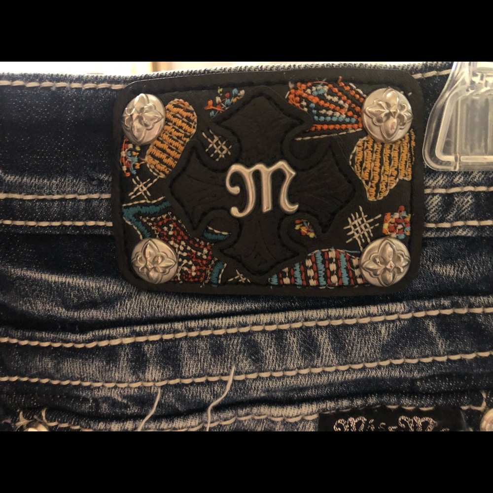Miss Me Jeans - Picture 3 of 8